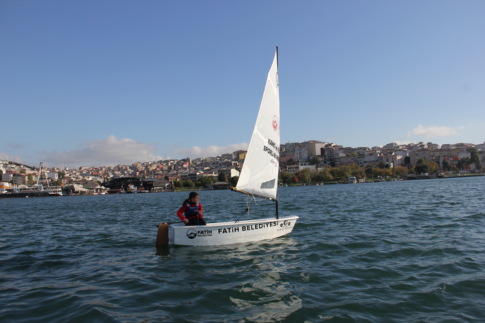 Optimist Yelken
